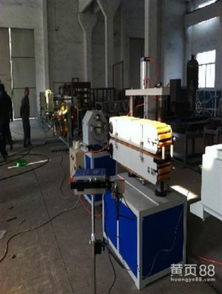 【塑料板材生產(chǎn)線浩賽特塑機(jī)塑料板材生產(chǎn)線視頻】-